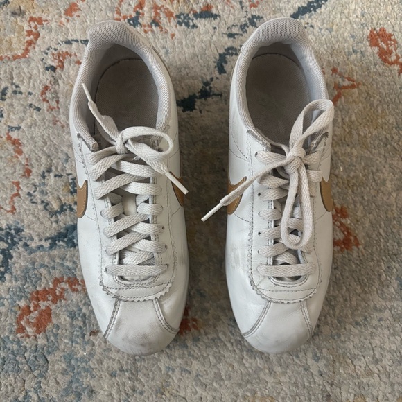 Nike Women's Cortez Sneakers in Off White and Gold - Picture 2 of 12